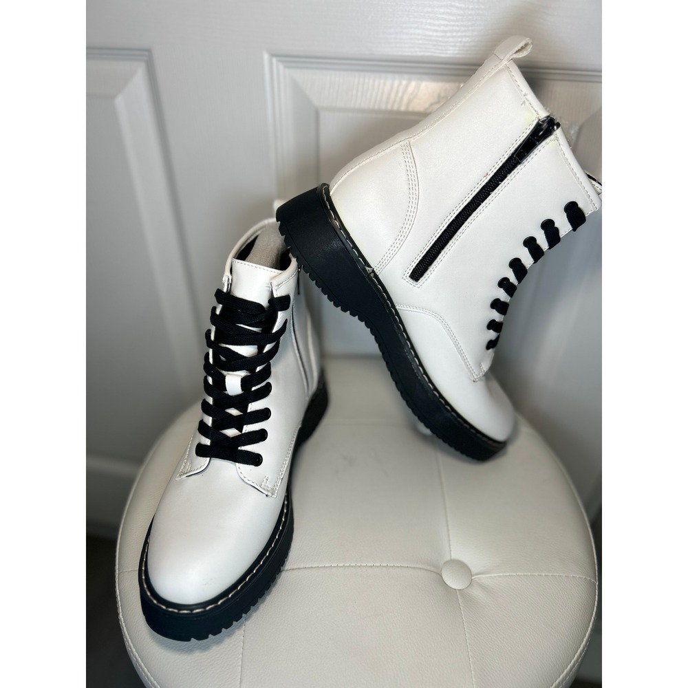 Madden Girl Kurrt Combat Boots 7.5M White Platform Lug Sole Lace Up Side Zip NEW